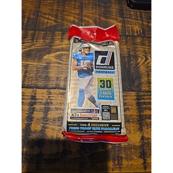 2023 Panini Donruss Football 30 Card Jumbo Value Cello Factory Sealed Fat Pack - Picture 1 of 2